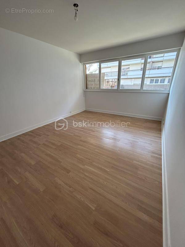 Appartement à EPINAY-SOUS-SENART