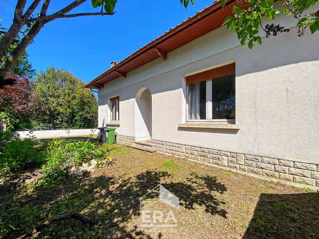 Maison à MERIGNAC