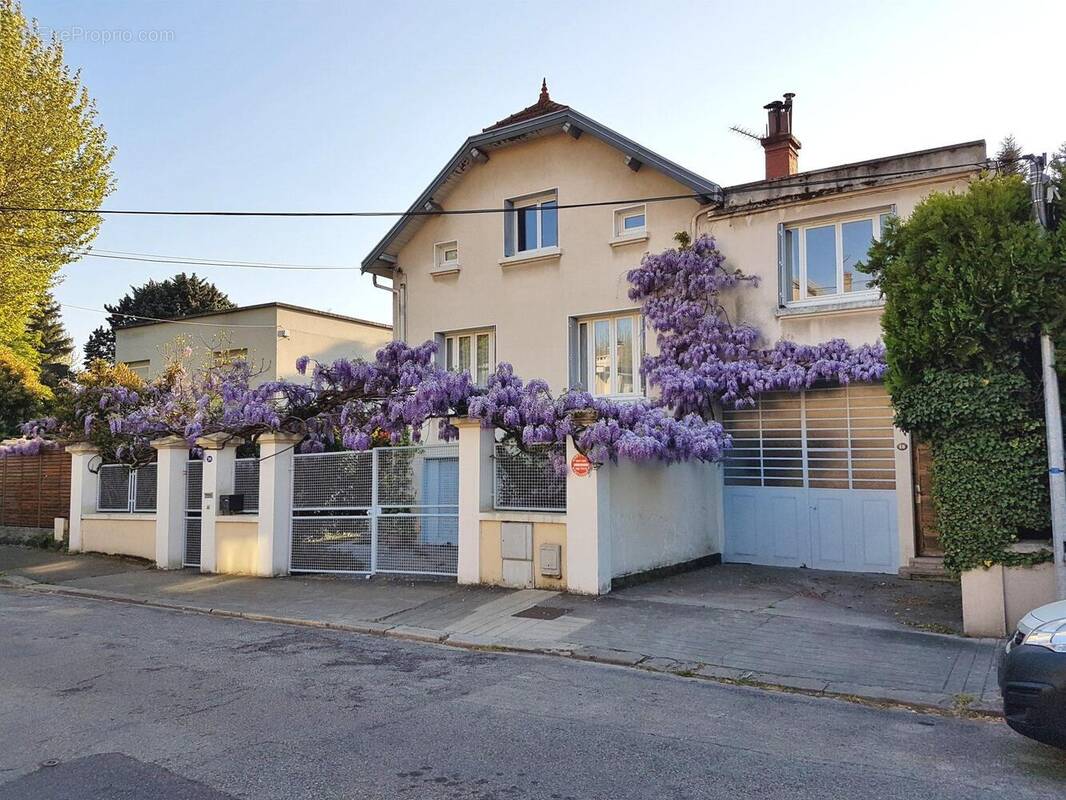 Maison à GRENOBLE