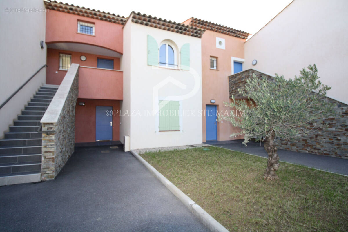 Photo 1 - Appartement à GRIMAUD