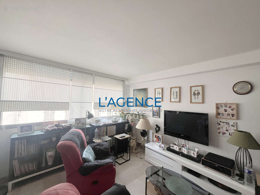 Appartement à HYERES