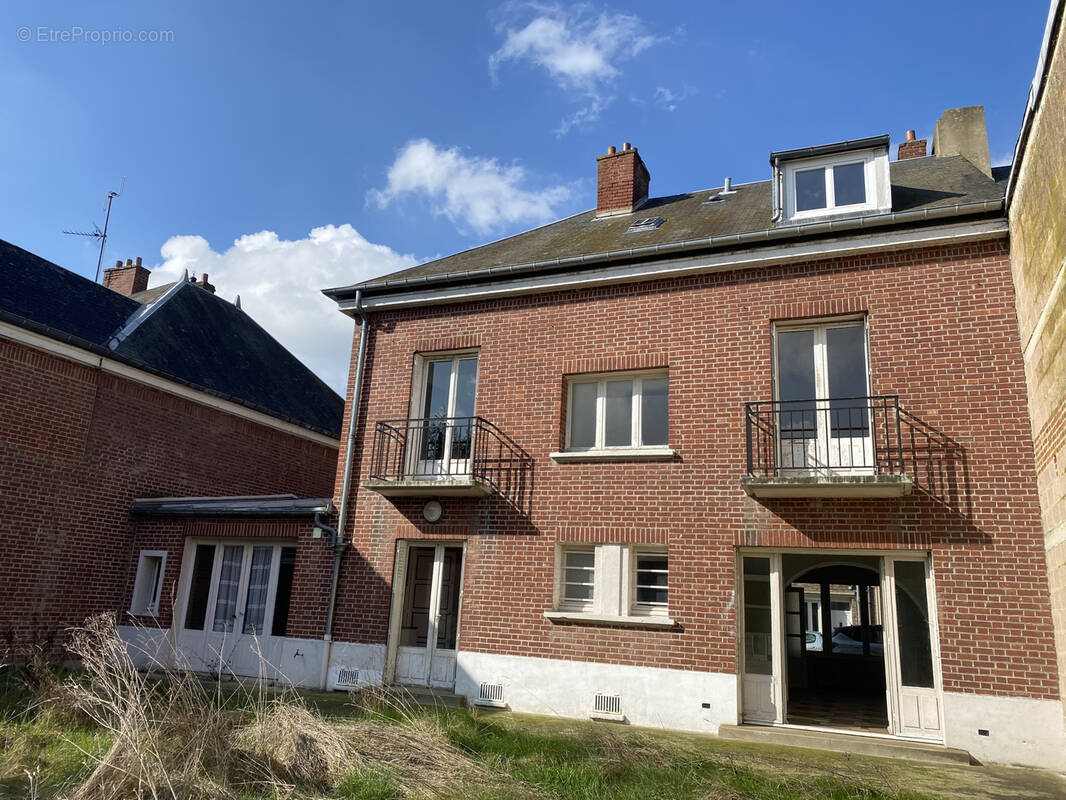 Maison à POIX-DE-PICARDIE