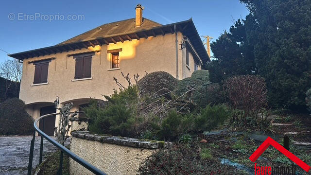 Maison à ALLASSAC