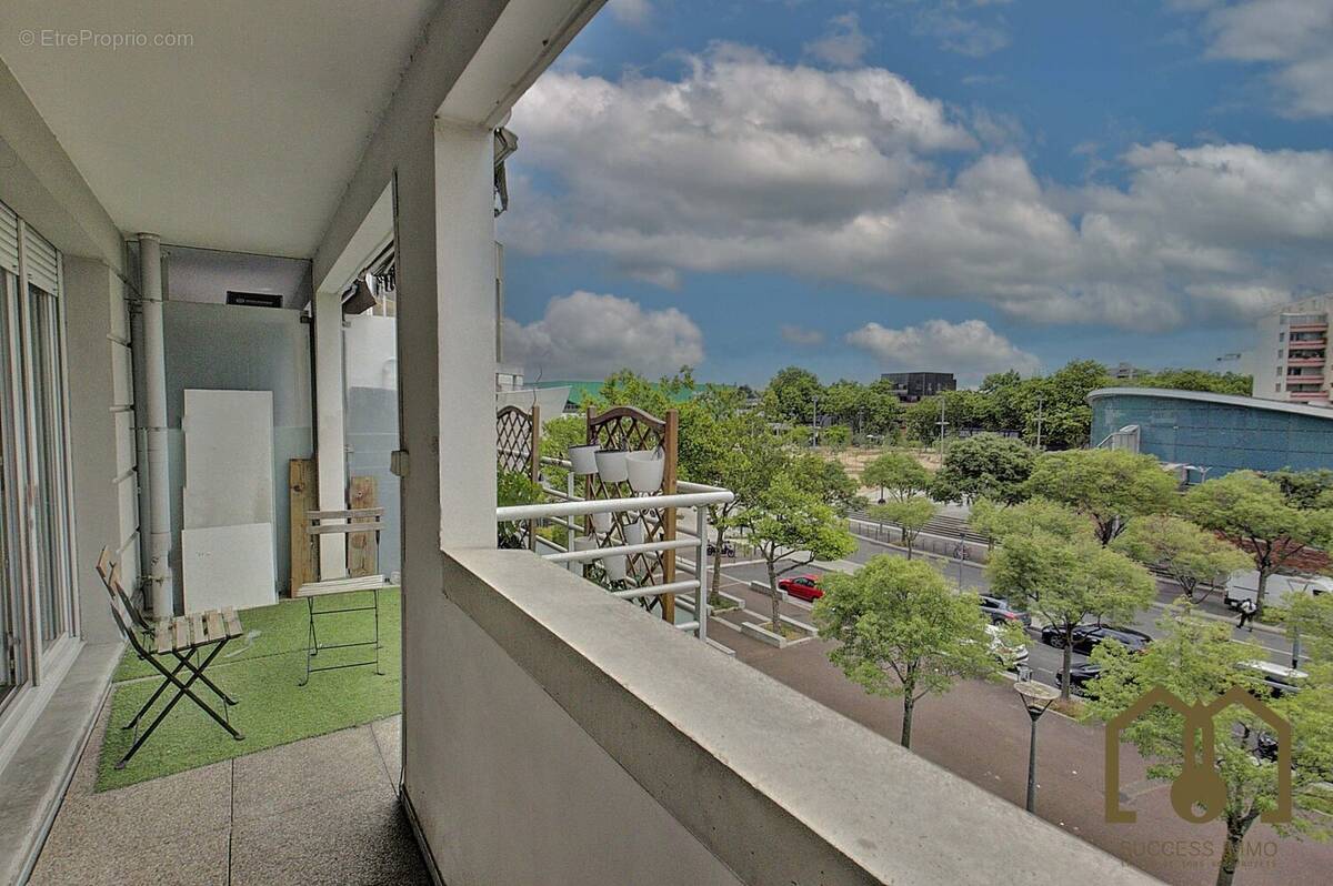 Appartement à VAULX-EN-VELIN