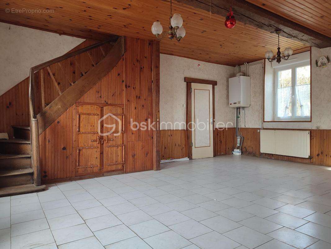 Maison à LA FERTE-MACE