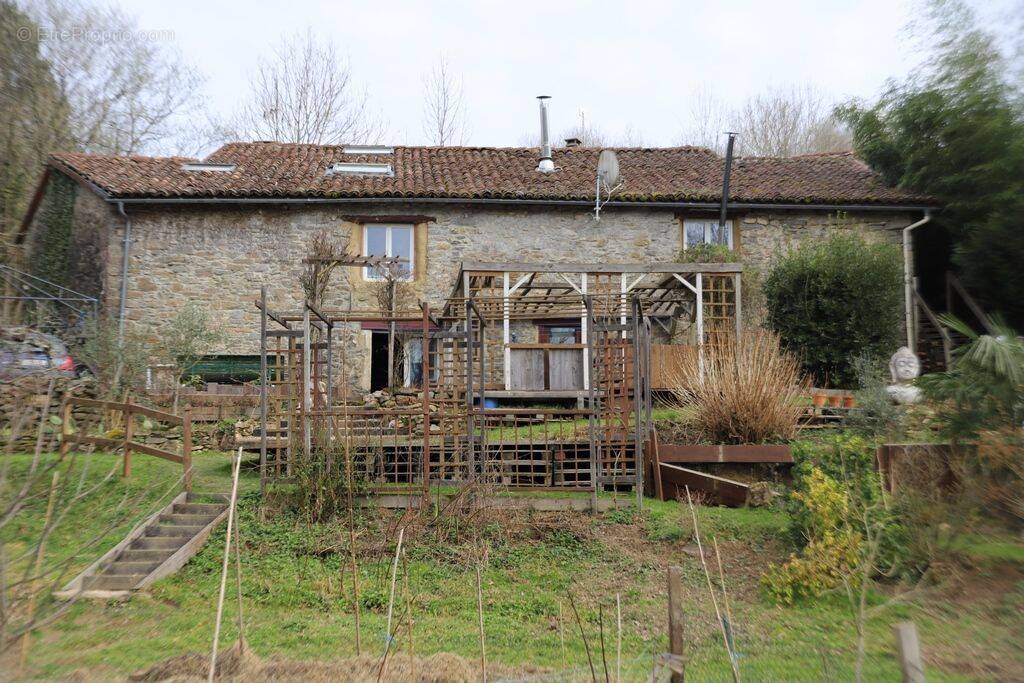 Maison à LA BASTIDE-DE-SEROU