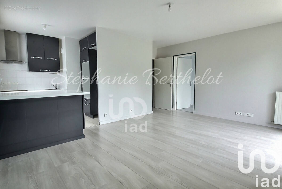 Photo 1 - Appartement à CLAYE-SOUILLY