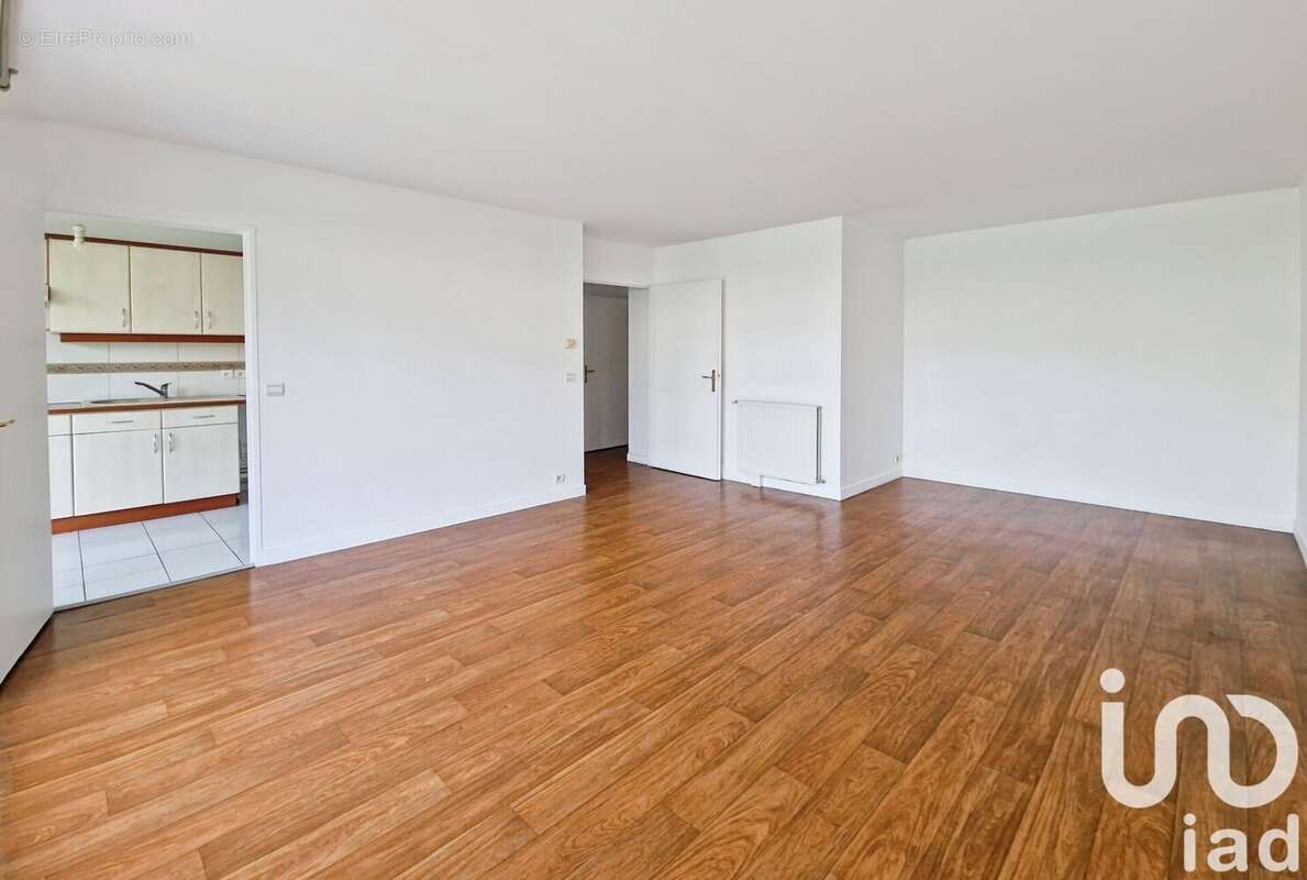 Photo 5 - Appartement à SURESNES