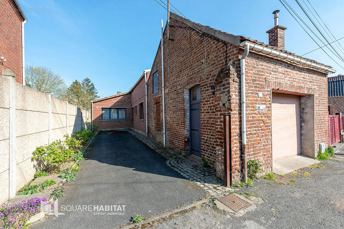 Maison à QUAROUBLE