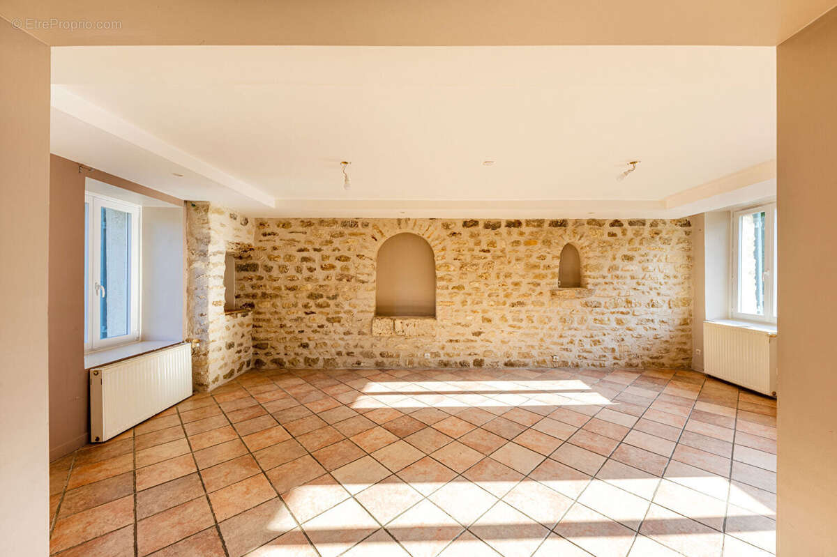 Maison à MAGNY-EN-VEXIN