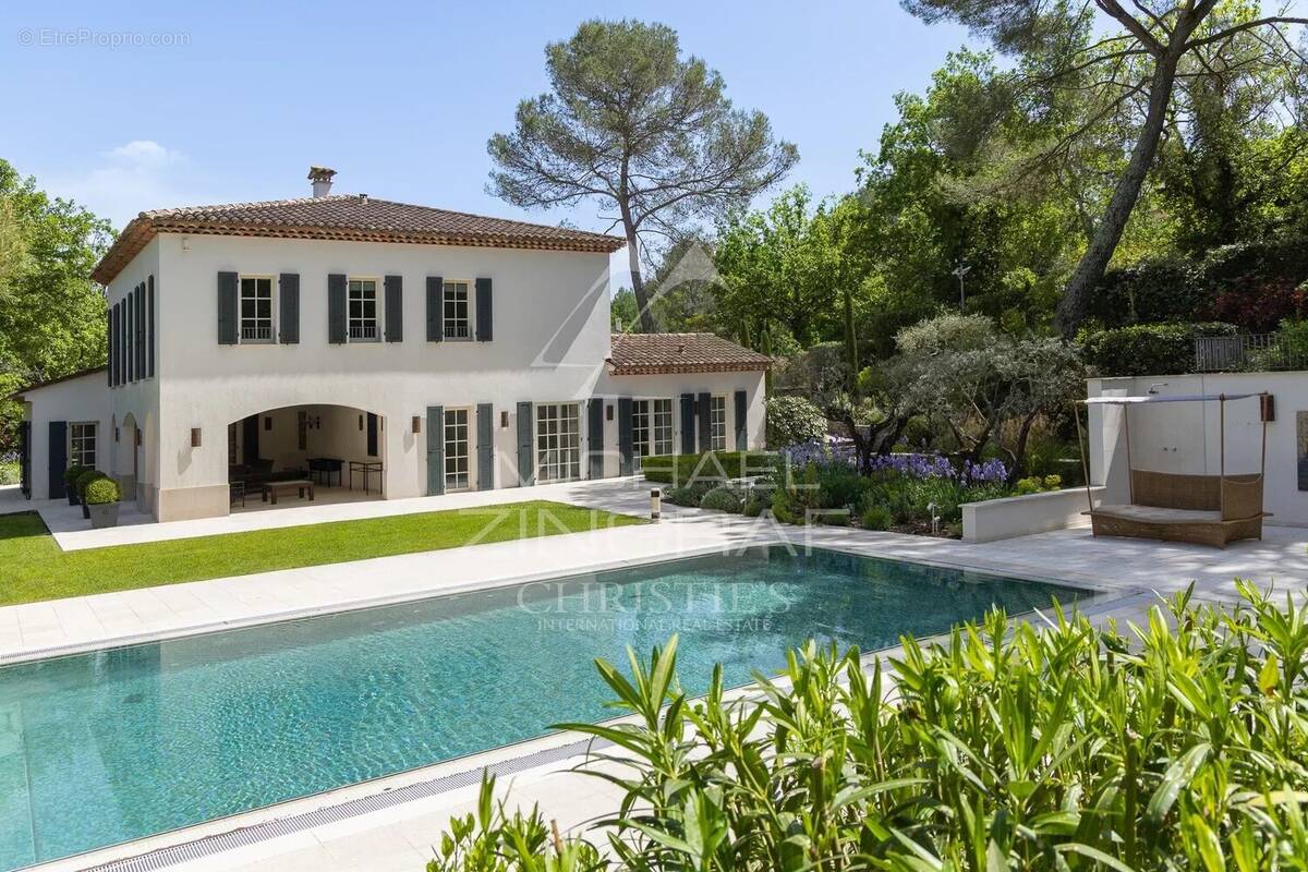 Maison à FAYENCE