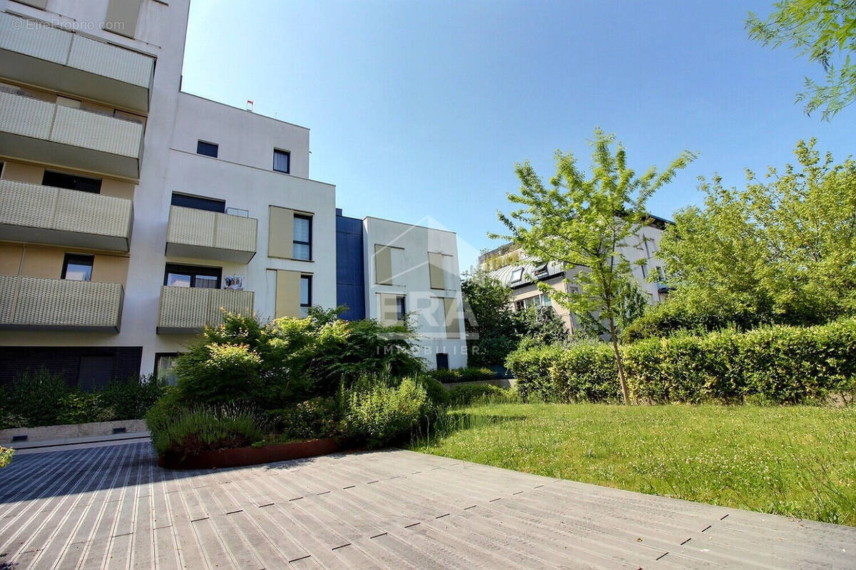 Appartement à GENNEVILLIERS