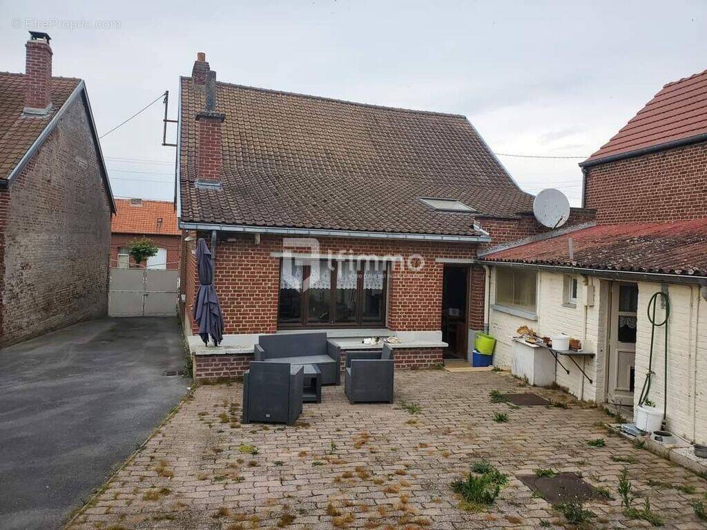 Maison à BERTINCOURT