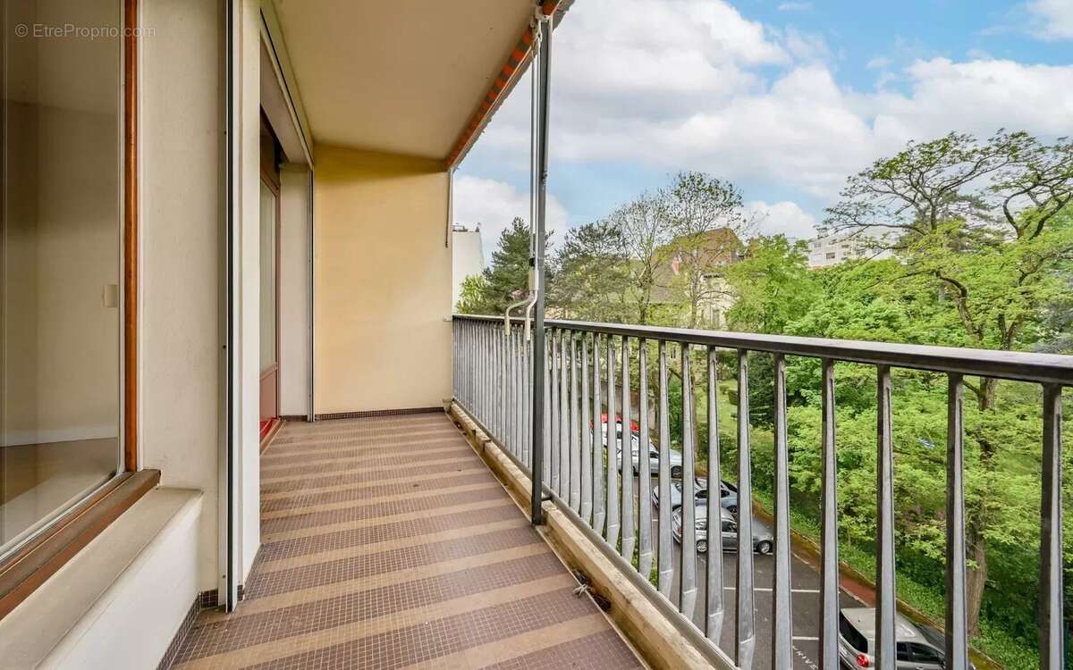 Appartement à LYON-5E