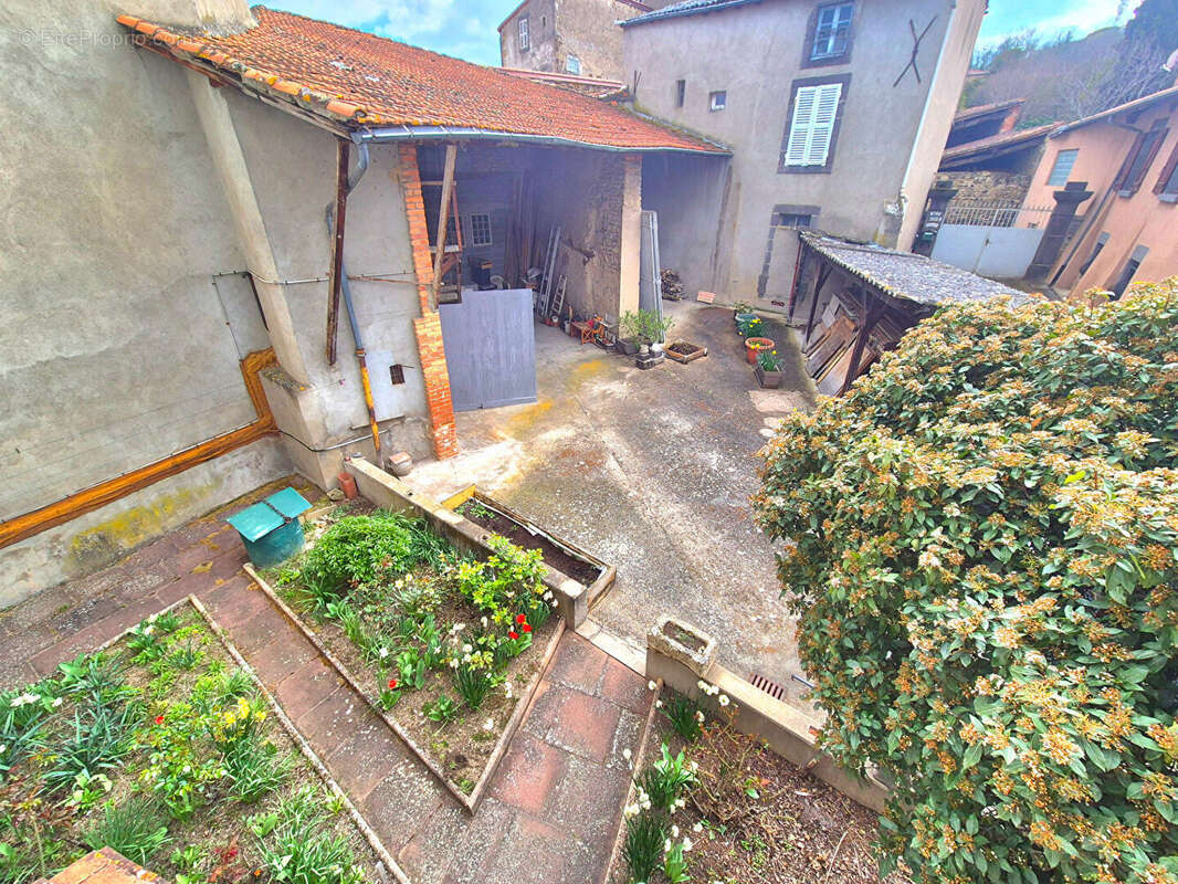 Maison à VERTAIZON