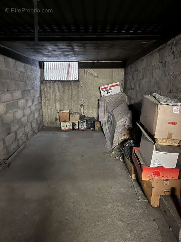 Parking à LYON-7E