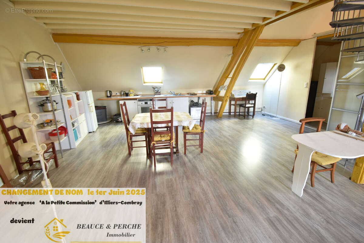 Appartement à ILLIERS-COMBRAY