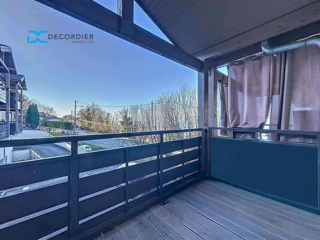 Appartement à EVIAN-LES-BAINS