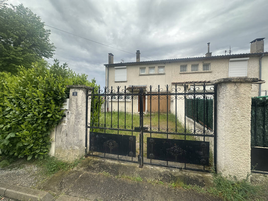 Maison à CHATEAU-ARNOUX-SAINT-AUBAN