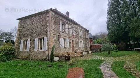 Maison à PONCHON