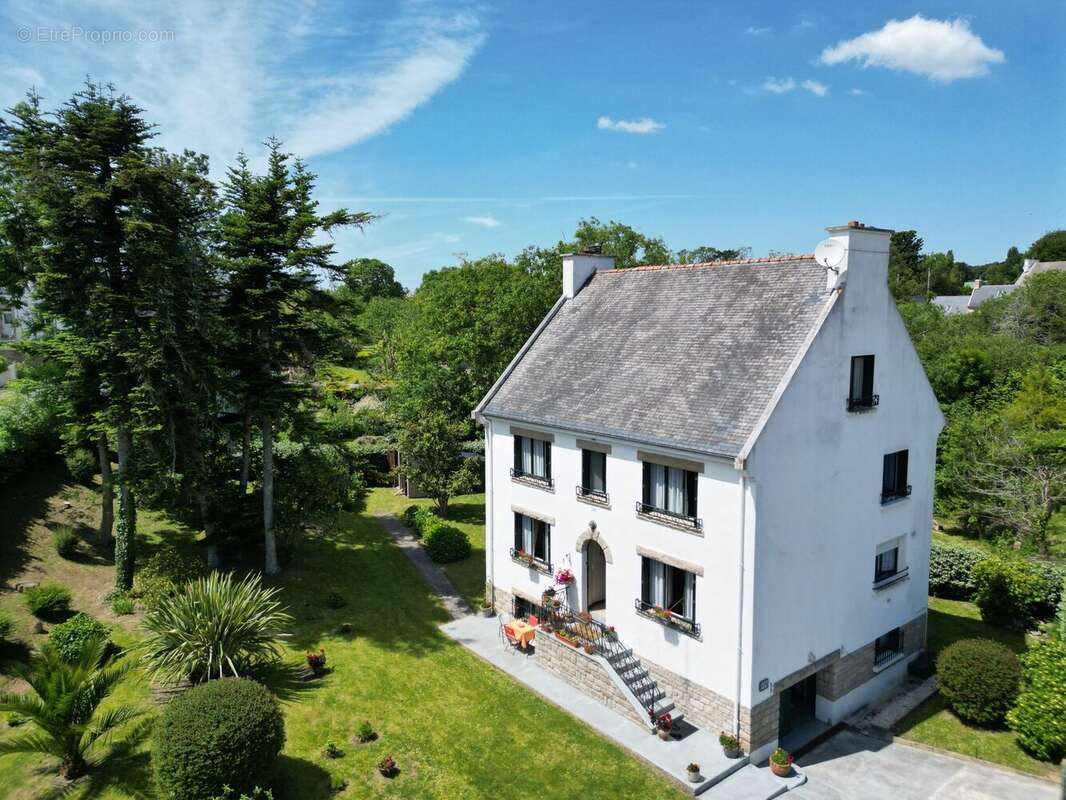 Maison à AUDIERNE