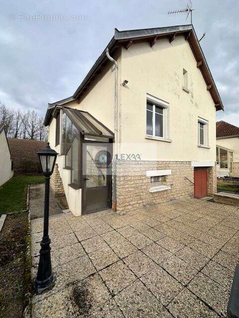 Maison à CHATILLON-SUR-SEINE