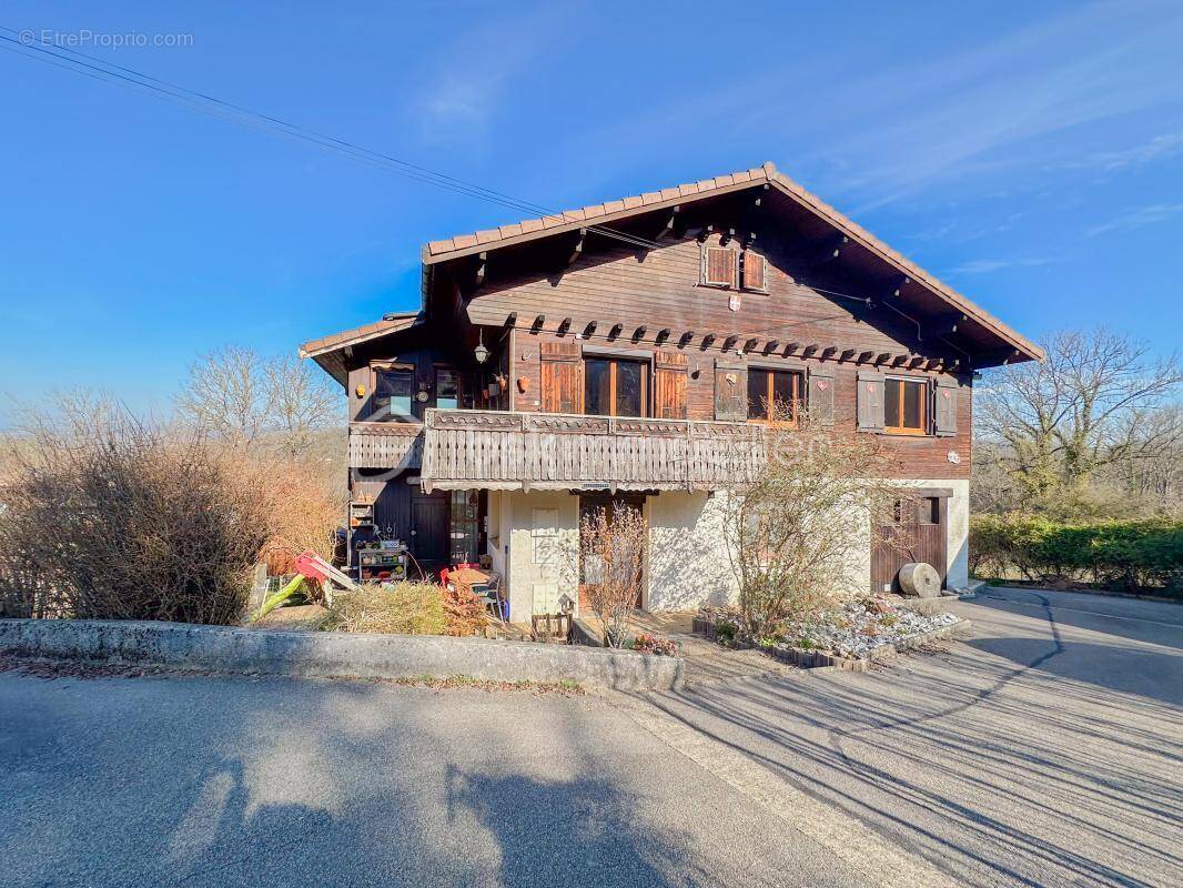 Maison à CHAVANOD