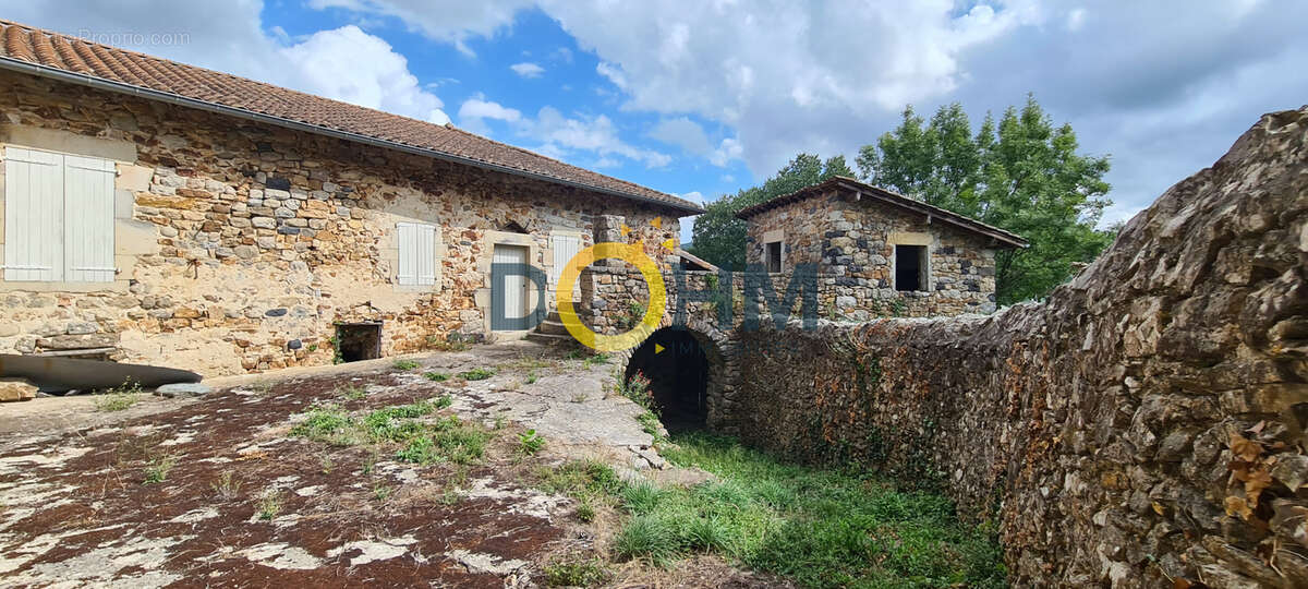 Maison à LALEVADE-D&#039;ARDECHE