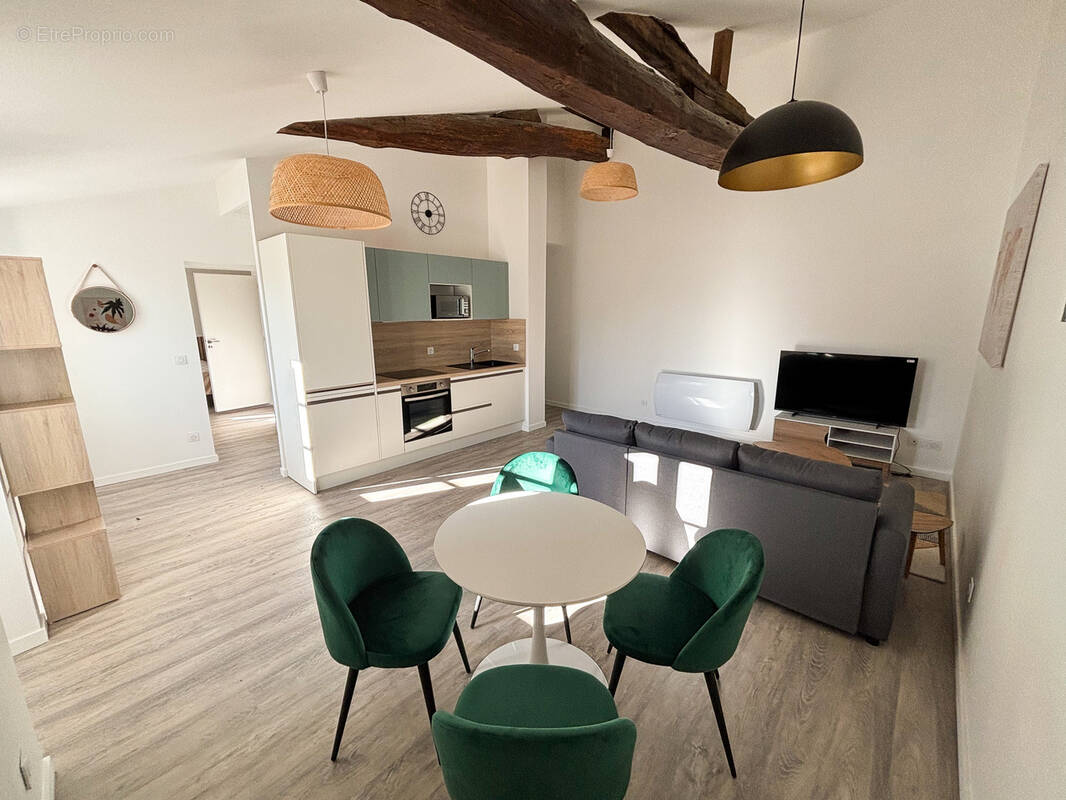 Appartement à VILLANDRAUT
