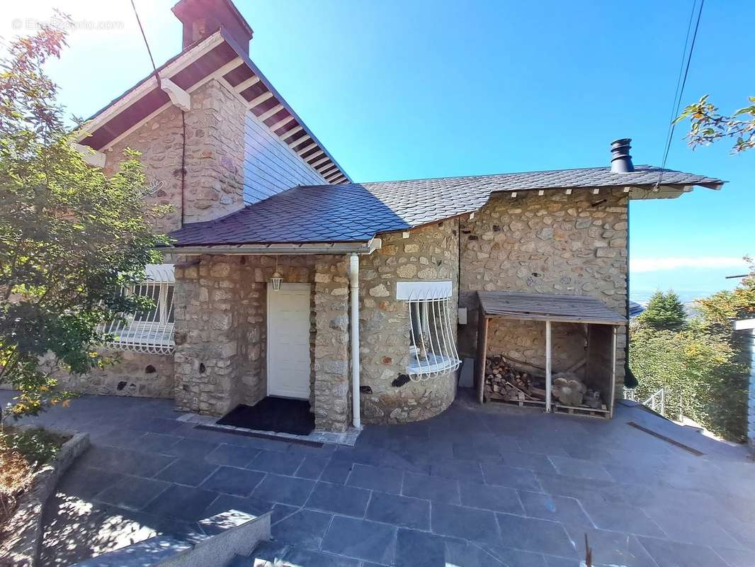 Maison à FONT-ROMEU-ODEILLO-VIA