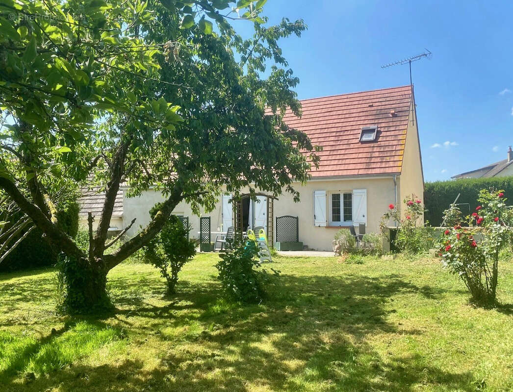 Maison à MAGNY-EN-VEXIN