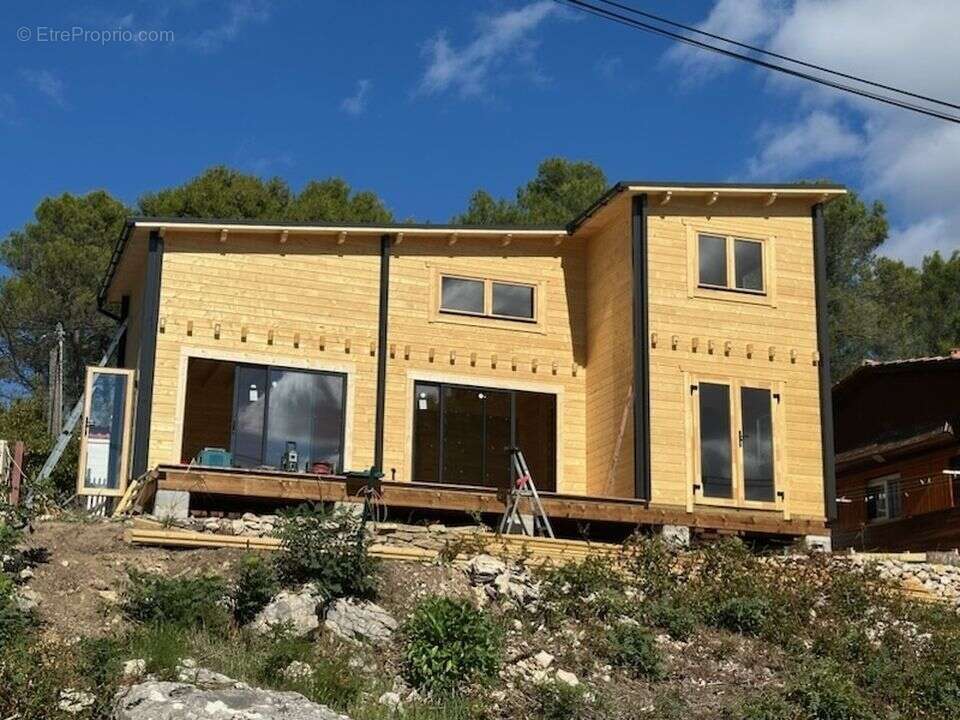 chalet neuf terrain, habitation legere, chalet, 4 pieces, - Autre à LE CASTELLET