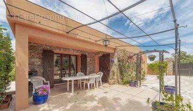 Maison à BORMES-LES-MIMOSAS