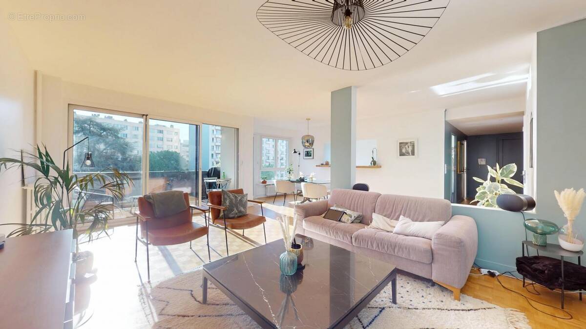Appartement à BOULOGNE-BILLANCOURT