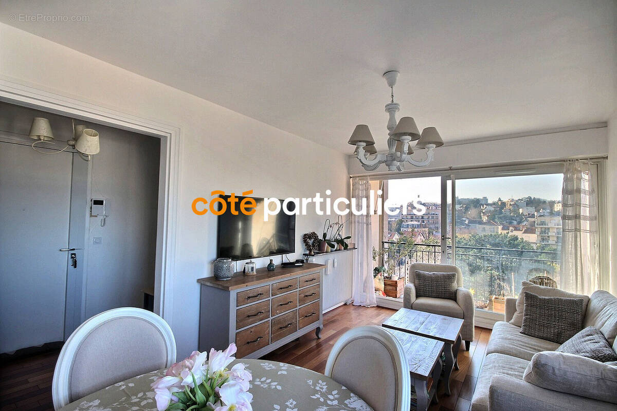 Appartement à CHATILLON