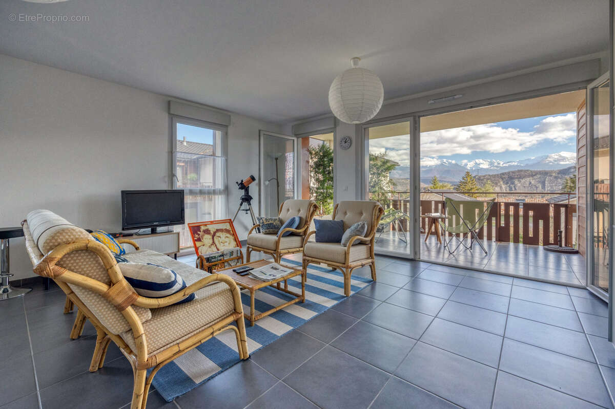 Appartement à CLAIX