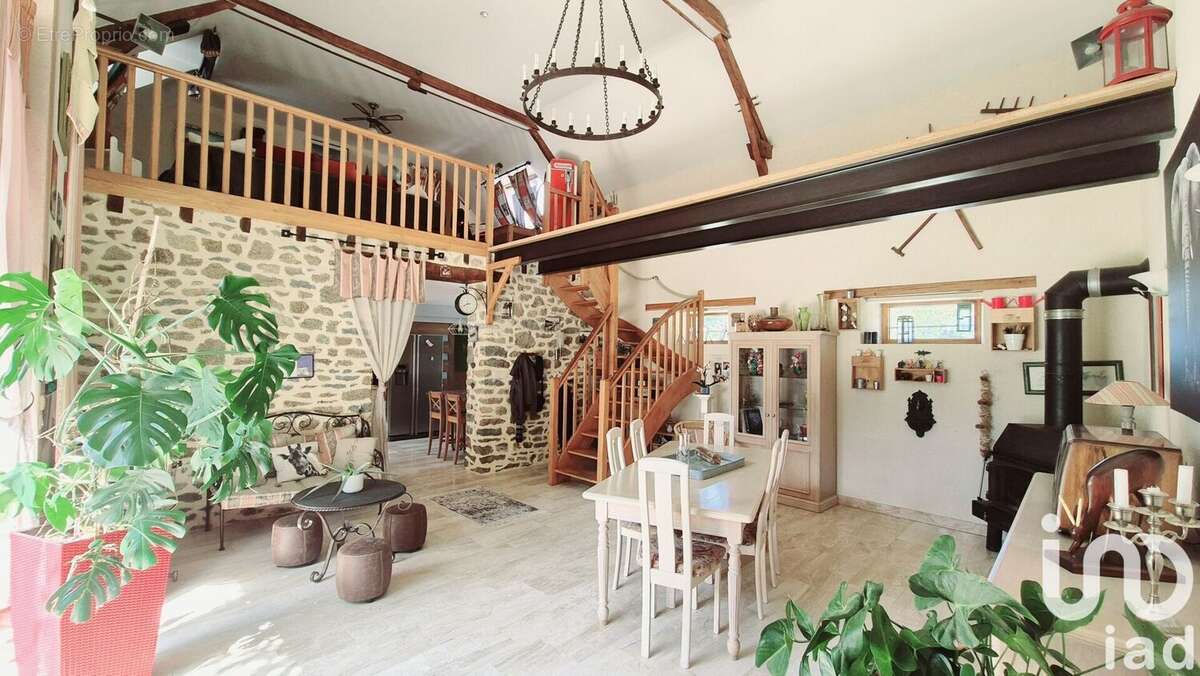 Photo 5 - Maison à LECOUSSE