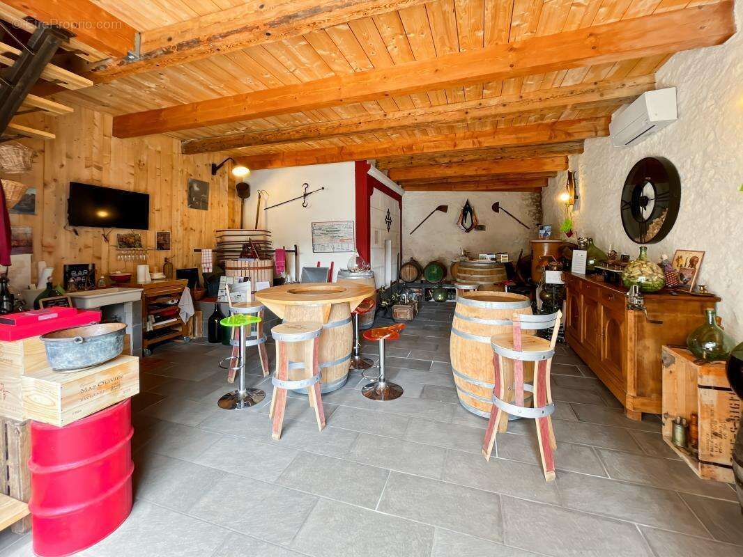 Maison à QUARANTE