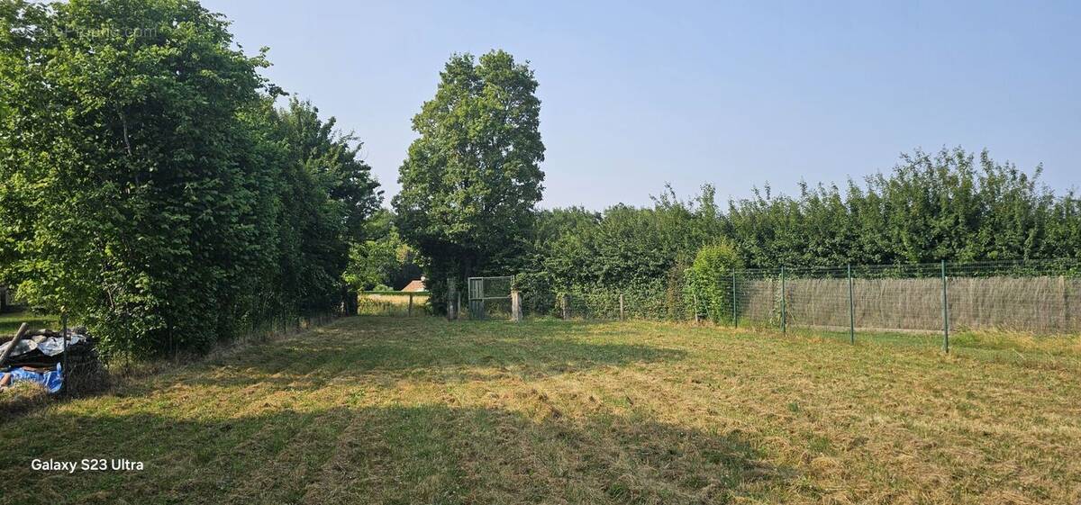 Terrain à SOYAUX