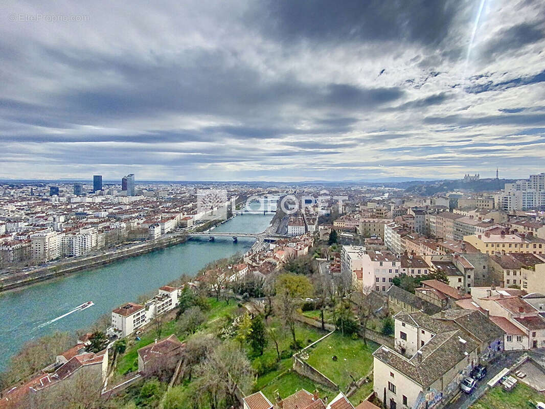 Appartement à LYON-4E