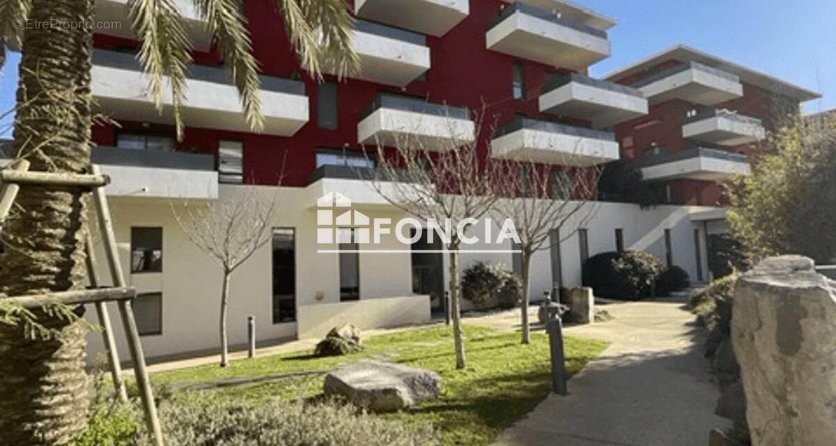 Appartement à JUVIGNAC