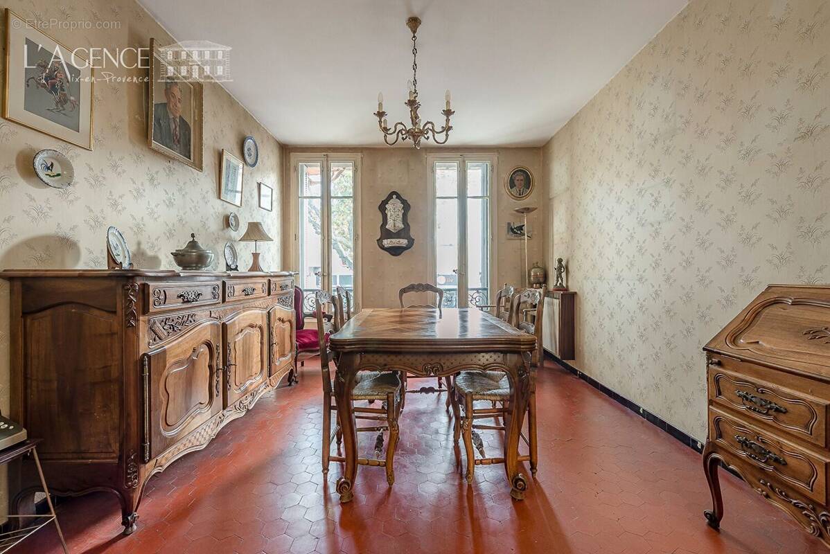 Appartement à AIX-EN-PROVENCE