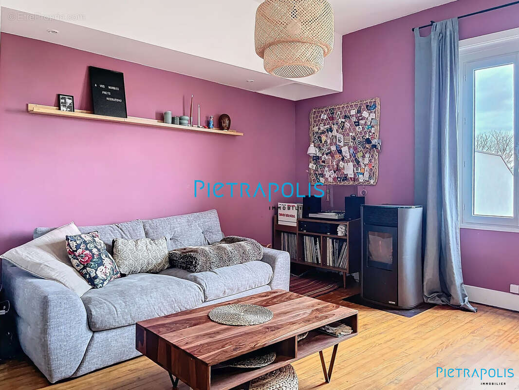 Appartement à LYON-9E