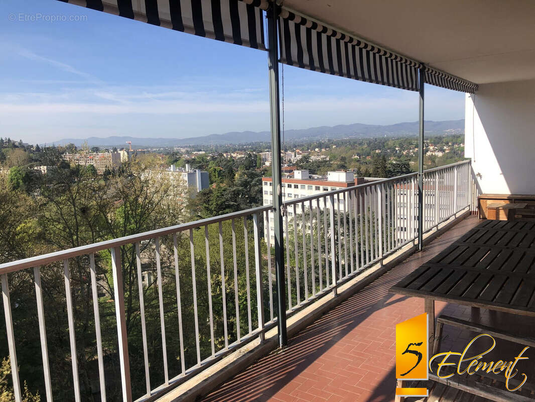 Appartement à LYON-9E