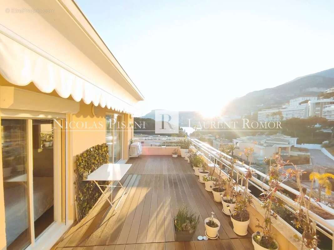 Appartement à ROQUEBRUNE-CAP-MARTIN