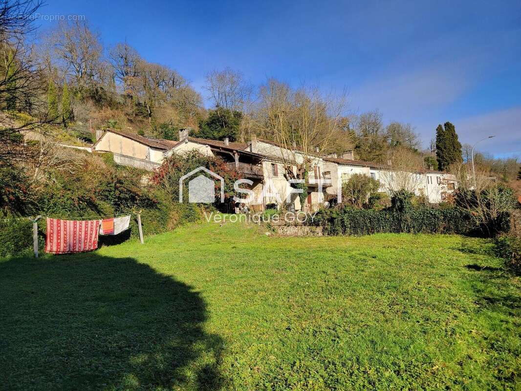 Photo 2 - Maison à AUBETERRE-SUR-DRONNE