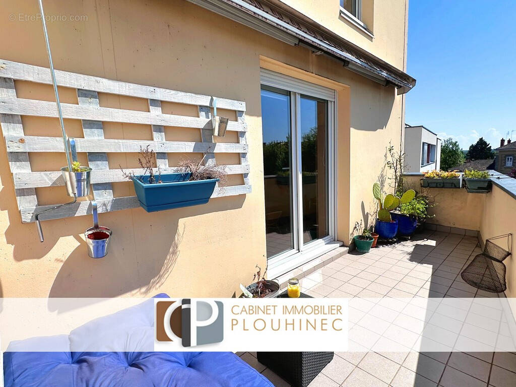 Appartement à SAINT-LAURENT-SUR-SAONE