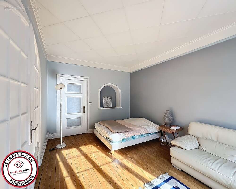 Appartement à LYON-6E