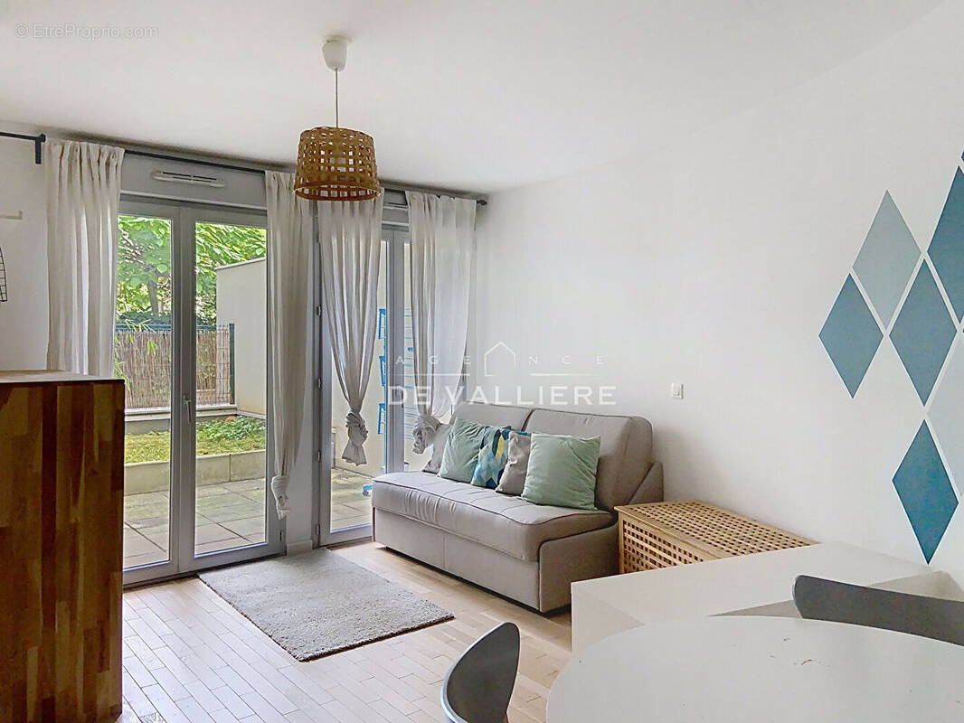 Appartement à SURESNES