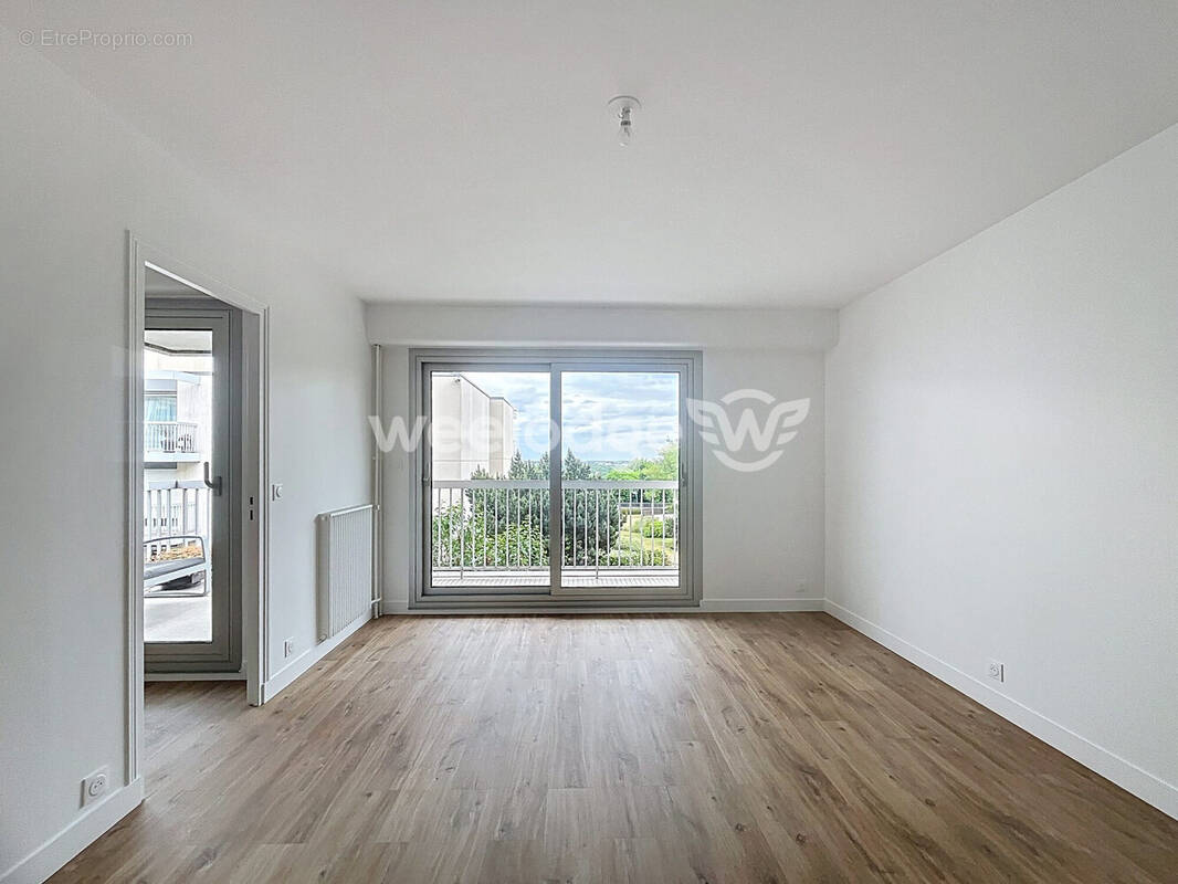 Appartement à LE PLESSIS-ROBINSON